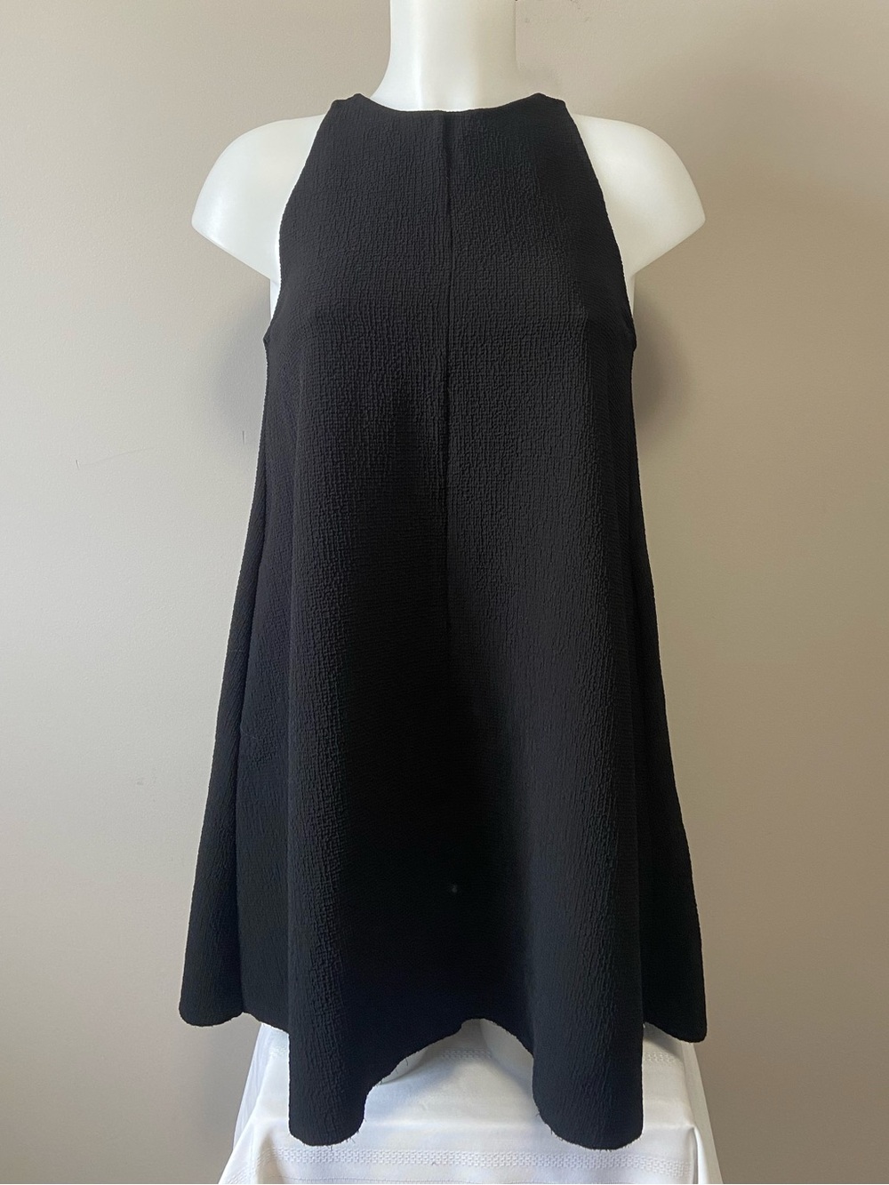 Wilfred Black Sleeveless Mini Dress